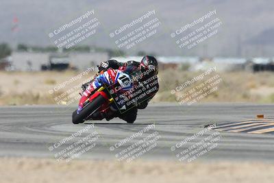 media/Oct-02-2025-Racers Edge (Thu) [[2c91cb6ab3]]/2-A Group/Session 3-Turn 4 Part 2 (1145am)/